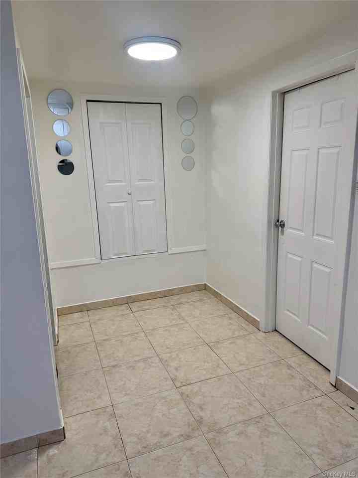 10868 50th Ave Apt 1 #1 - Photo 2 of 6