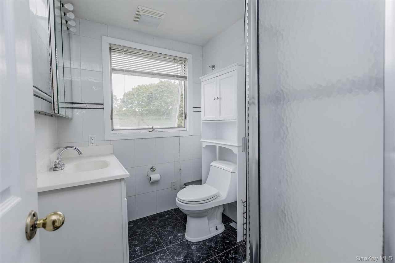 97 Rosewood Rd - Photo 5 of 14