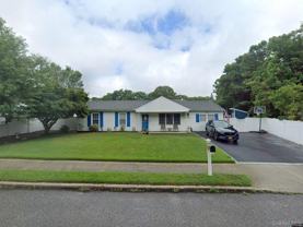 549 Blue Point Rd - Photo 1 of 1