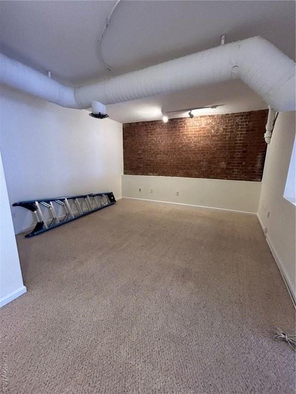 25 N Division St - Photo 7 of 20