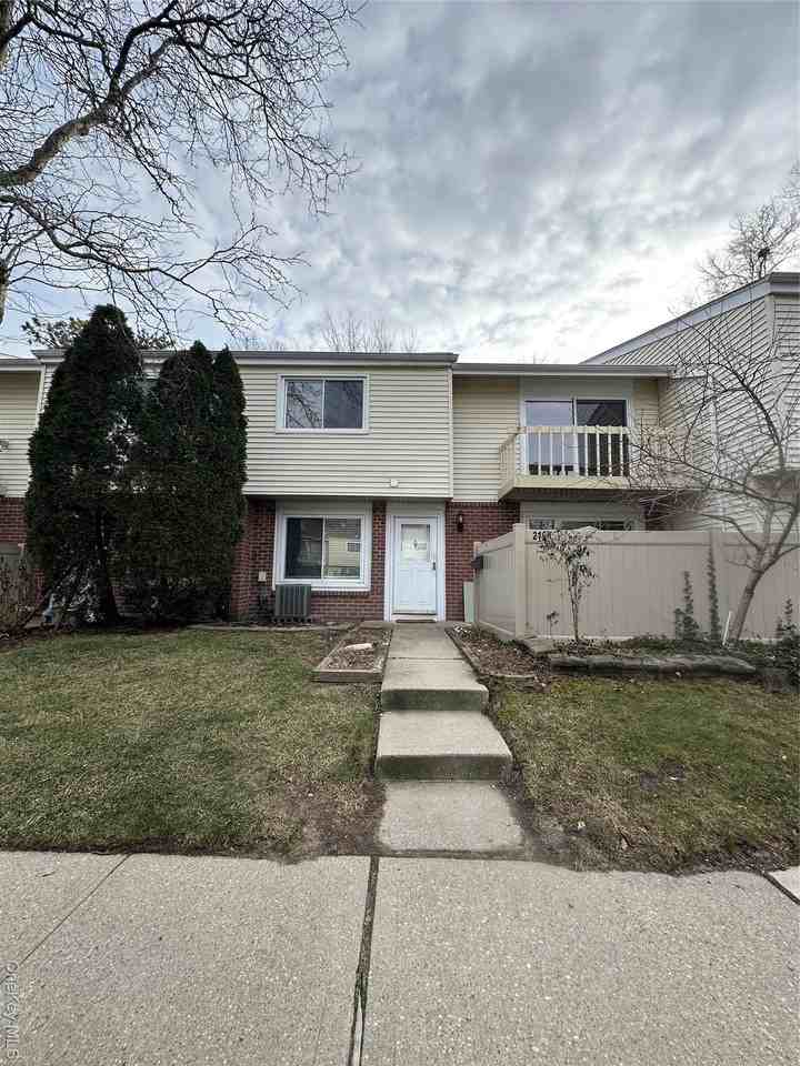 216 Springmeadow Dr Unit K #K