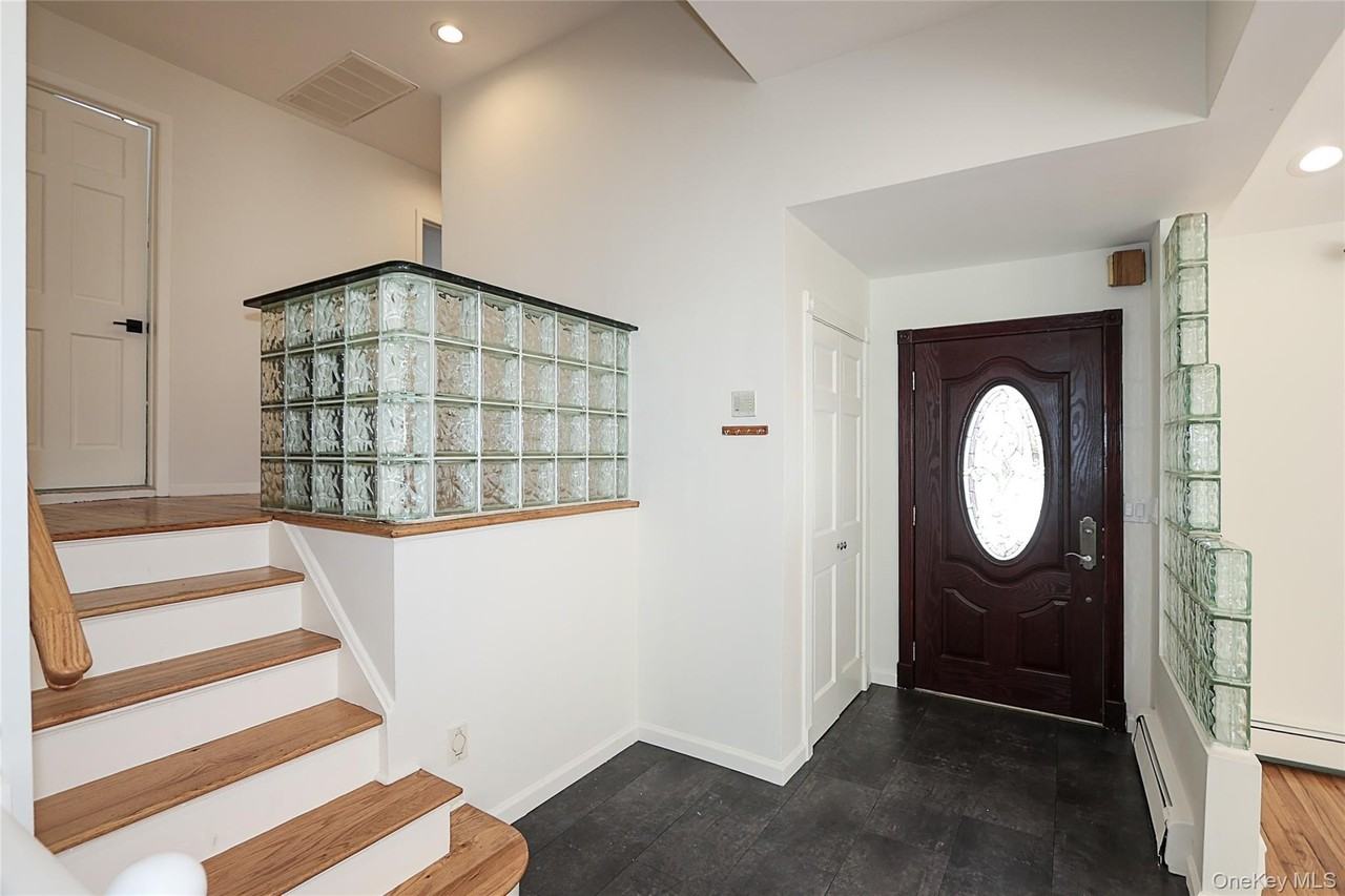 118 Birchwood Park Dr - Photo 7 of 35