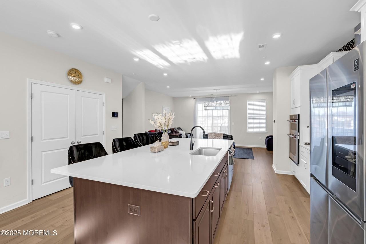 2002 Evans Ln - Photo 6 of 38