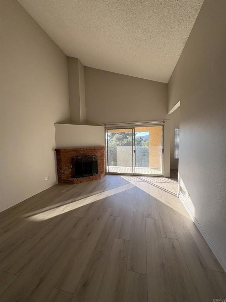 31320 Club Vista Ln - Photo 5 of 16