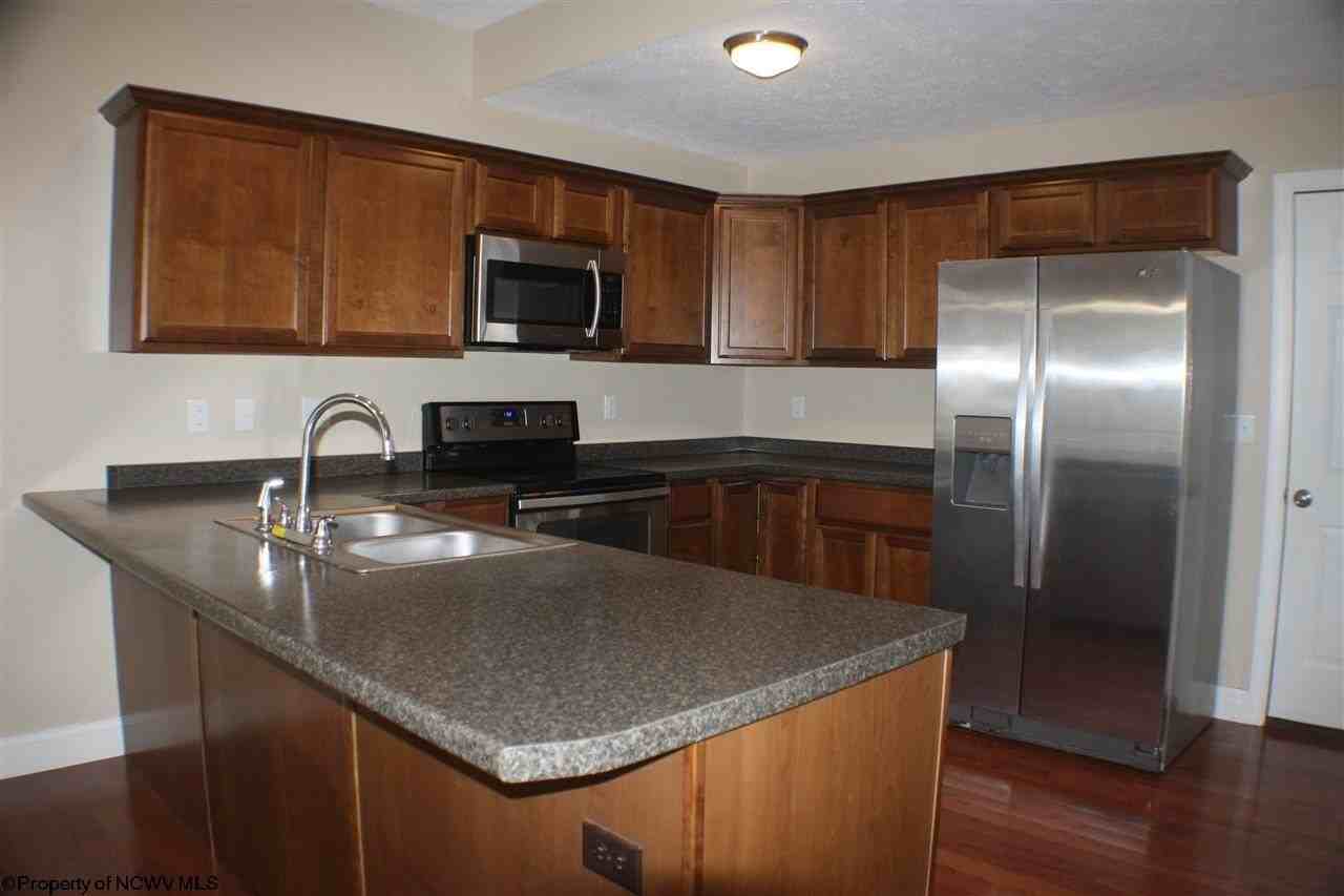 53 Goose Hollow Rd - Photo 4 of 14