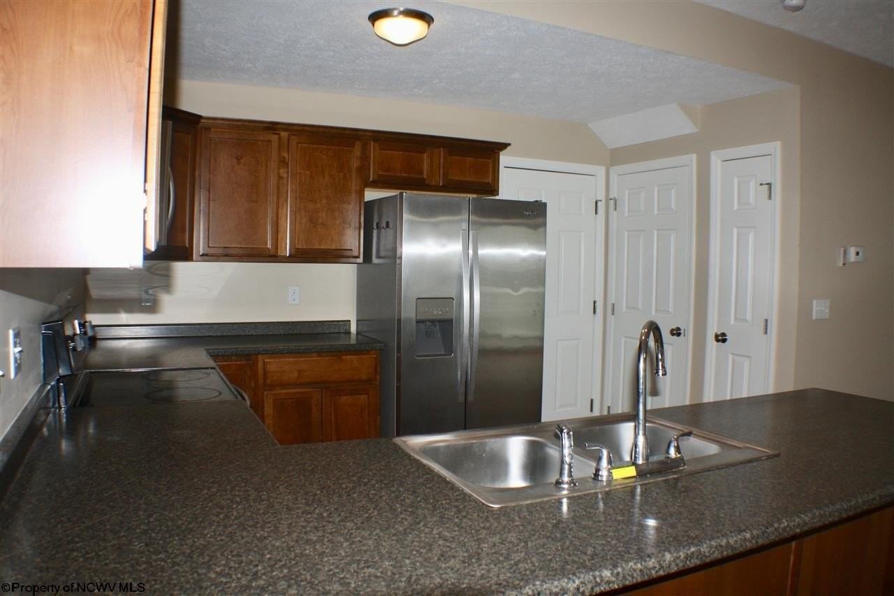 53 Goose Hollow Rd - Photo 5 of 14