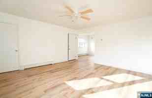 featured image of 273 Hoover Ave