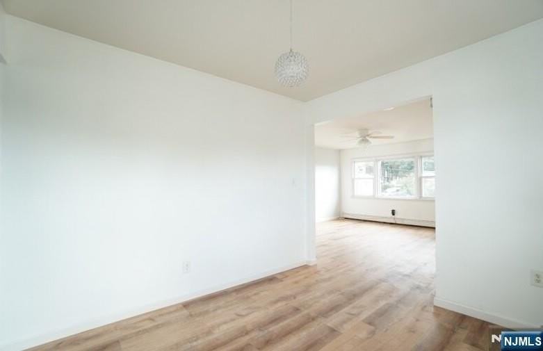 273 Hoover Ave - Photo 3 of 8