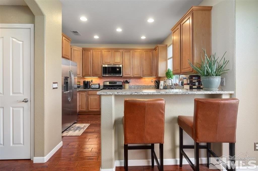 2497 Westfall Rd - Photo 3 of 16