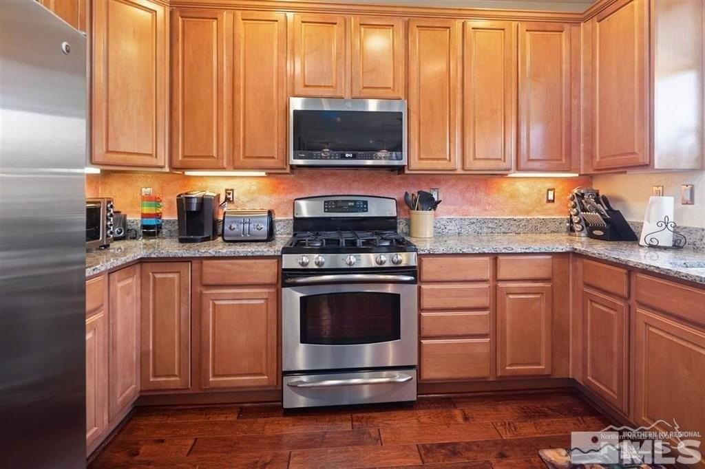 2497 Westfall Rd - Photo 4 of 16