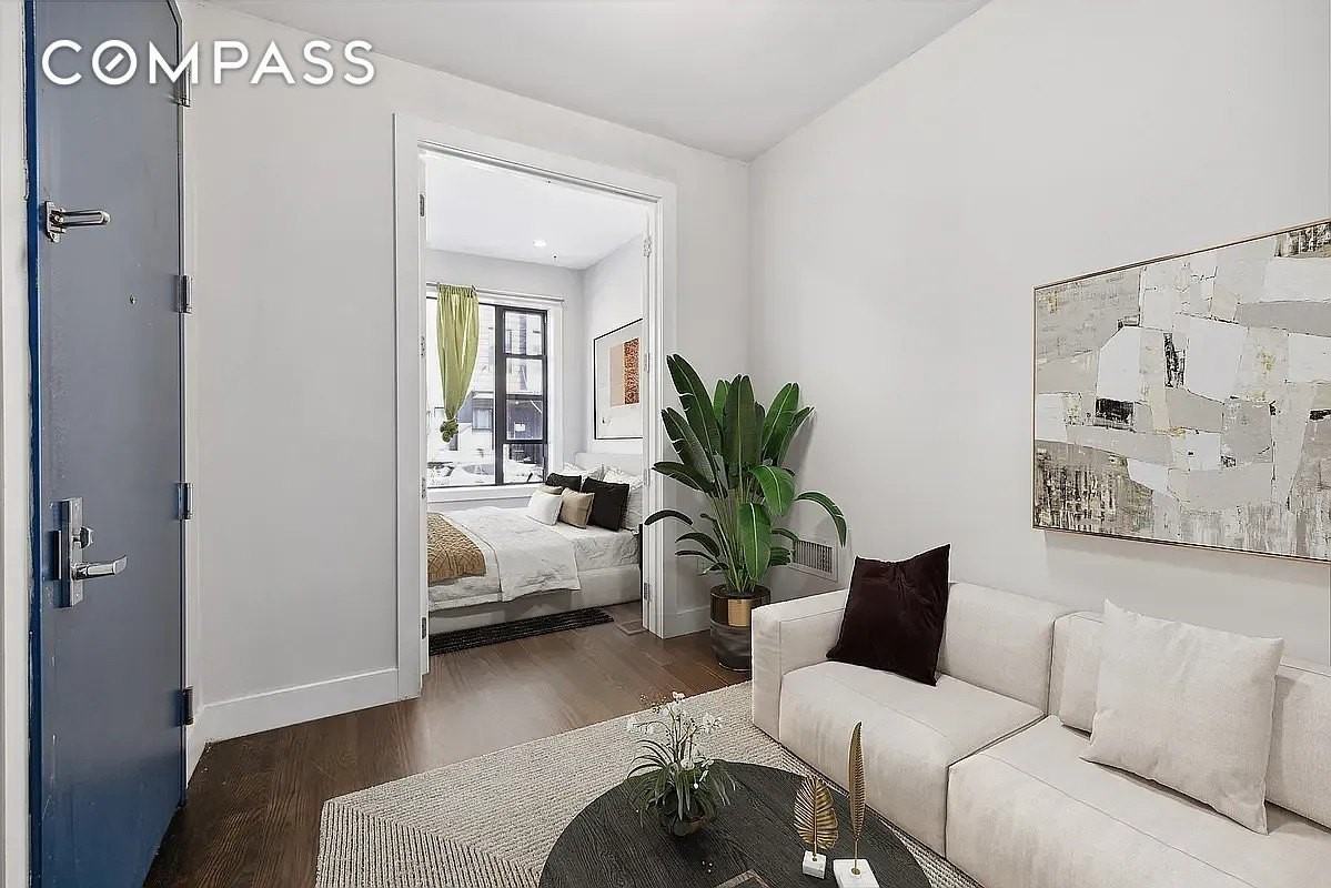 580 Fairview Ave #1L - Photo 2 of 8