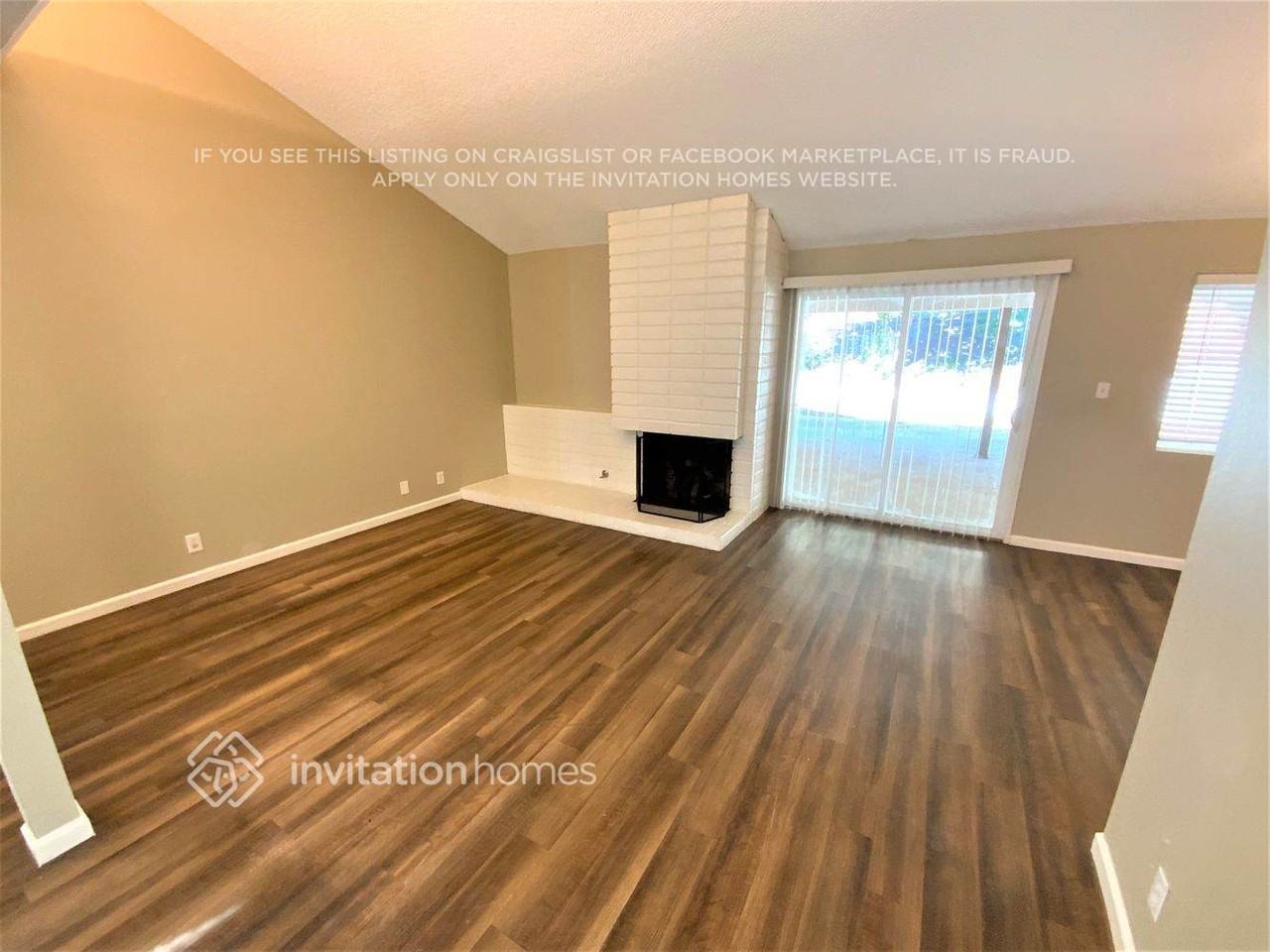 13427 Almetz St - Photo 5 of 25