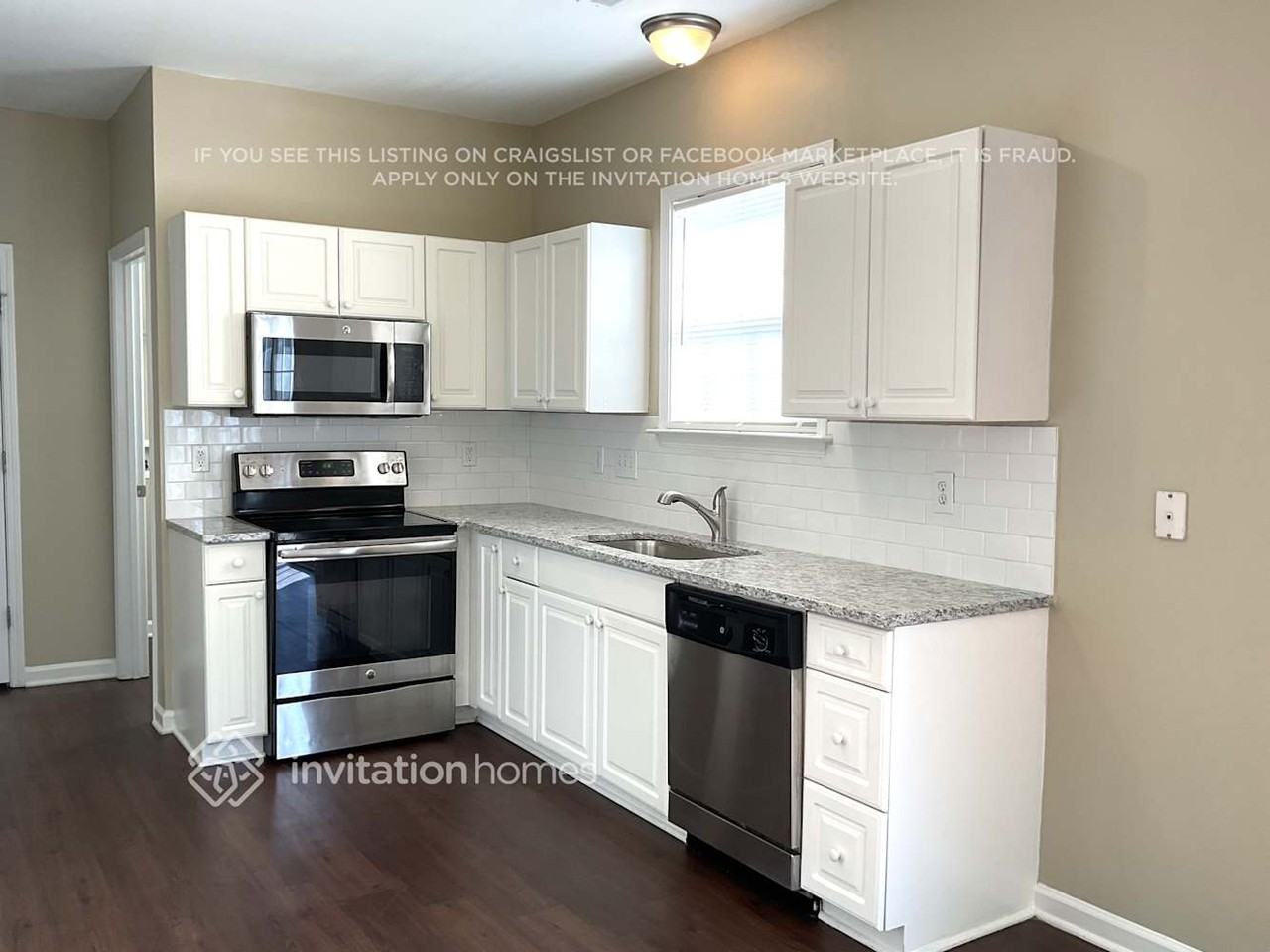 1305 Heritage Manor Dr - Photo 6 of 14