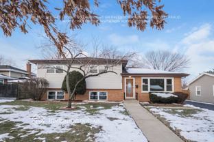 150 E Winthrop Ave - Photo 1 of 1