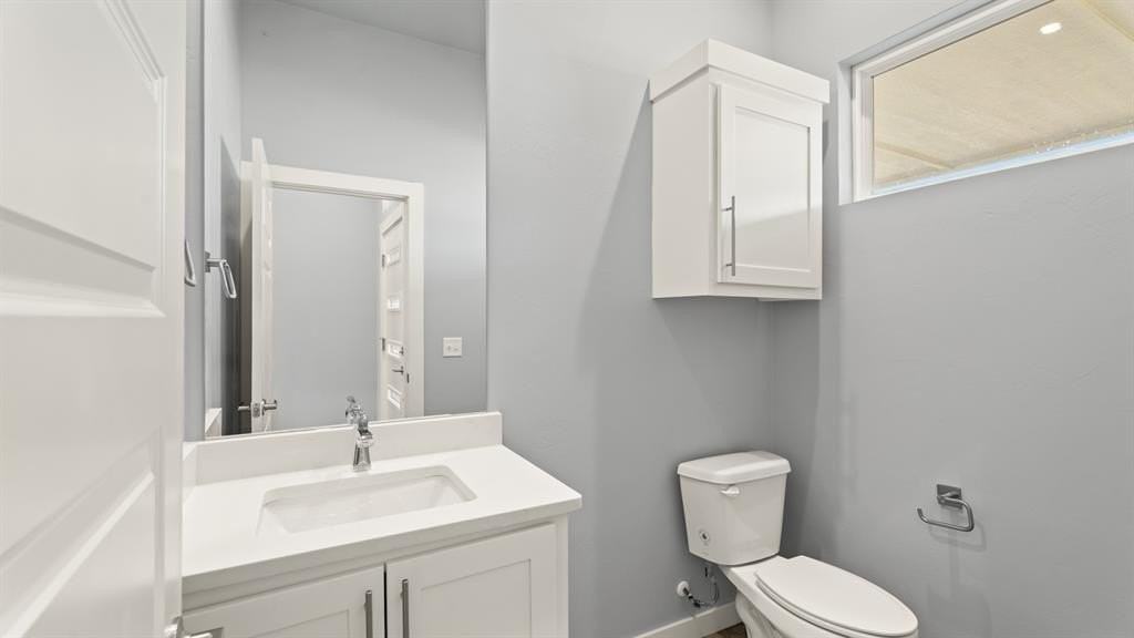 17857 Salem Rd - Photo 5 of 50