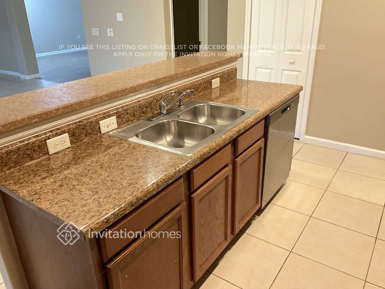 710 Parnell Ave - Photo 4 of 15