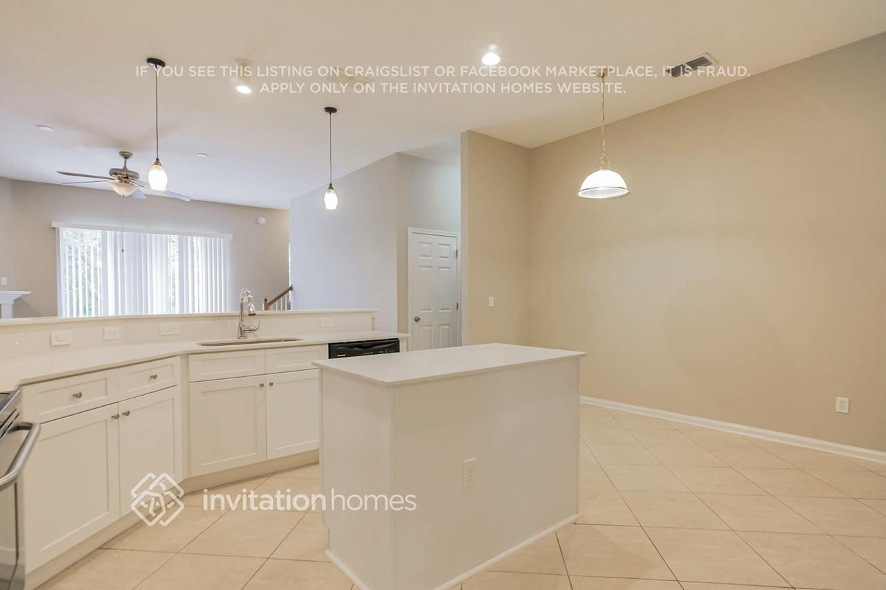 744 S Heritage Creek Way - Photo 7 of 18