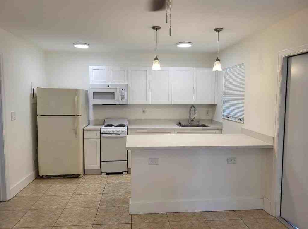 317 N 61st Ter #1 - Photo 2 of 6