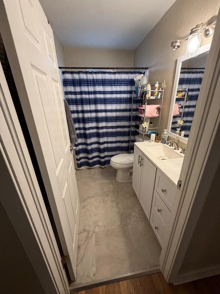 323 Howard St - Photo 2 of 3