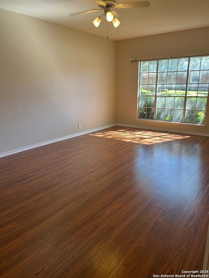 4415 Shavano Spgs - Photo 7 of 11