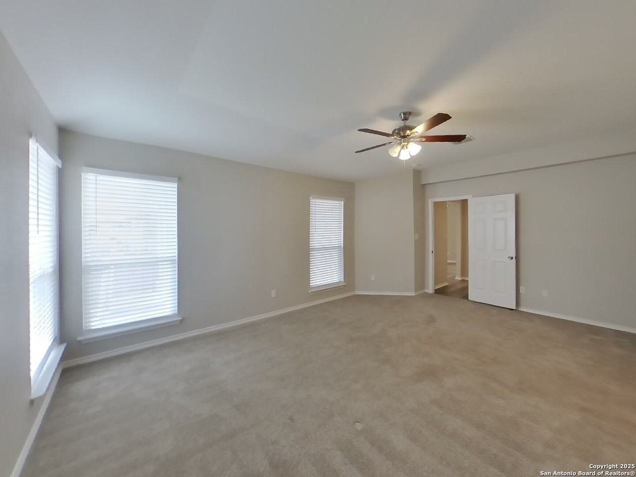 9039 Thomas York Blvd - Photo 6 of 17