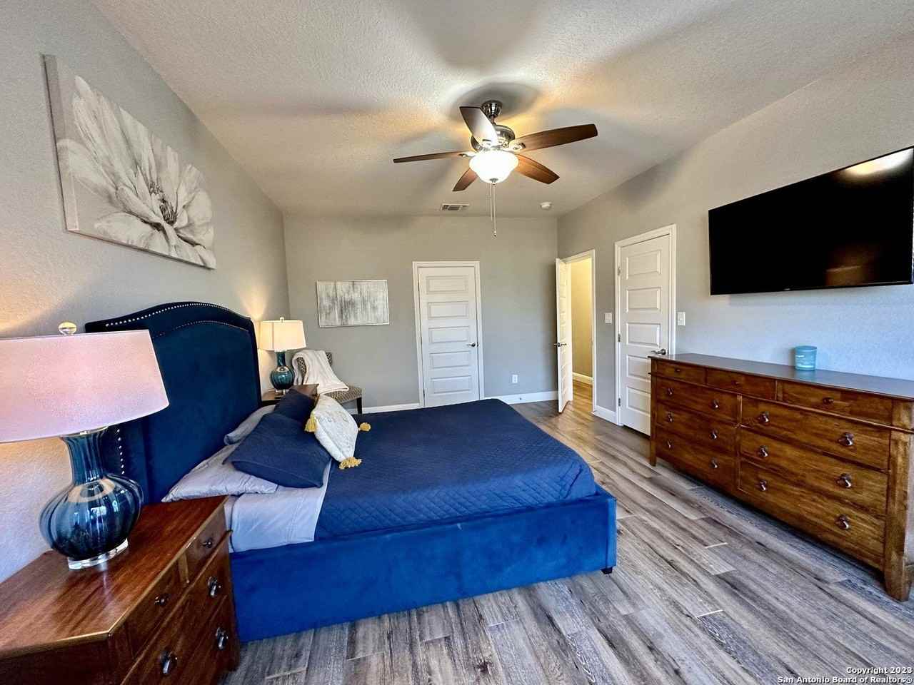 223 Rudolph - Photo 5 of 24