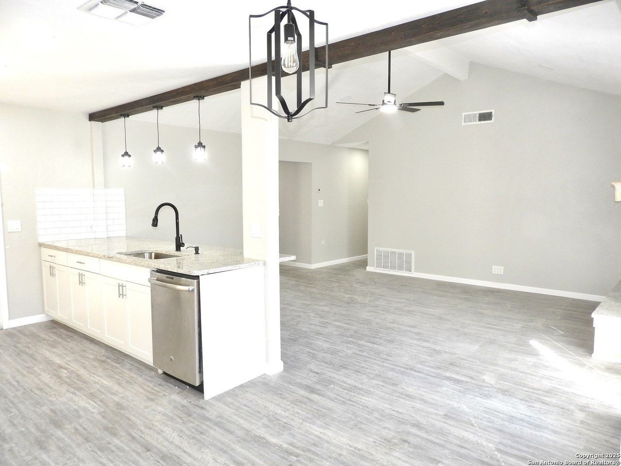 12138 Cherry Blossom St - Photo 4 of 13