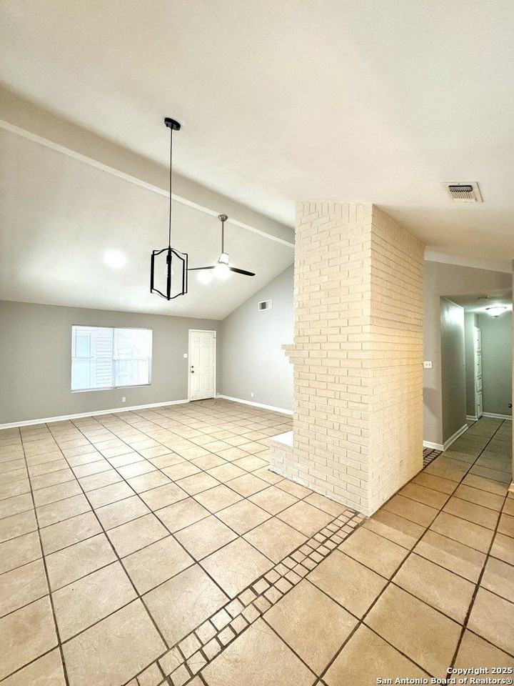 663 Fern Meadow Dr - Photo 3 of 19