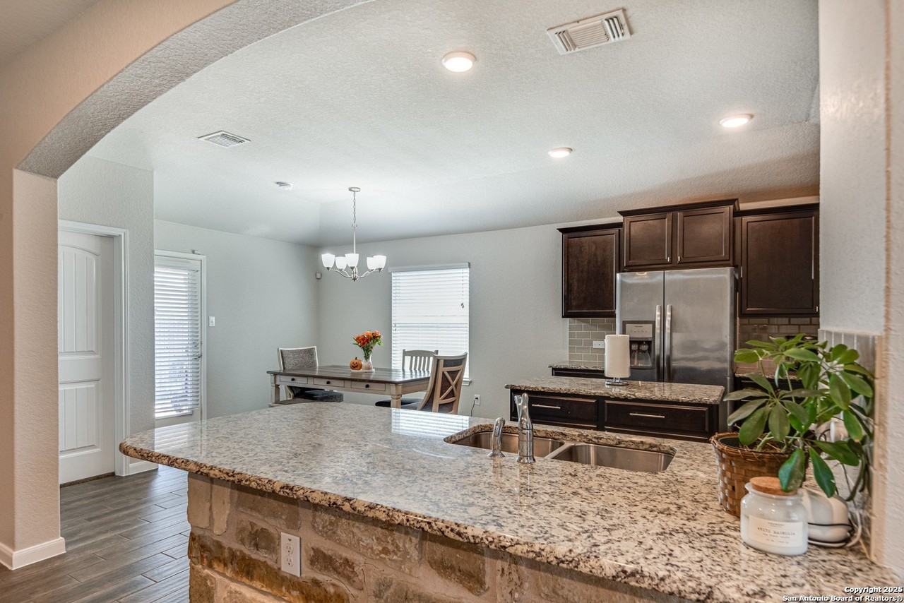 2292 Olive Hill Dr - Photo 6 of 9