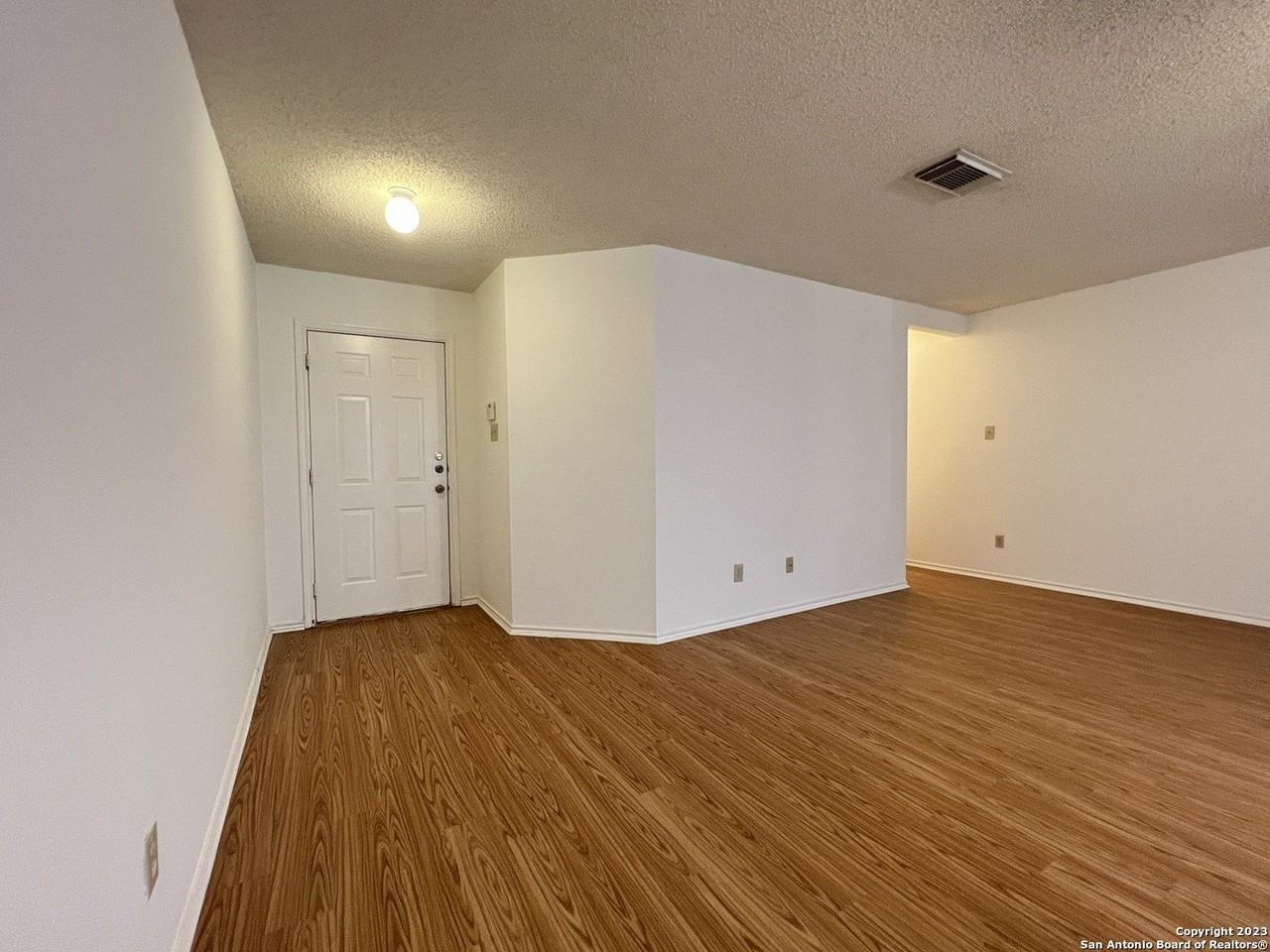 11926 Auburn Brk - Photo 3 of 24