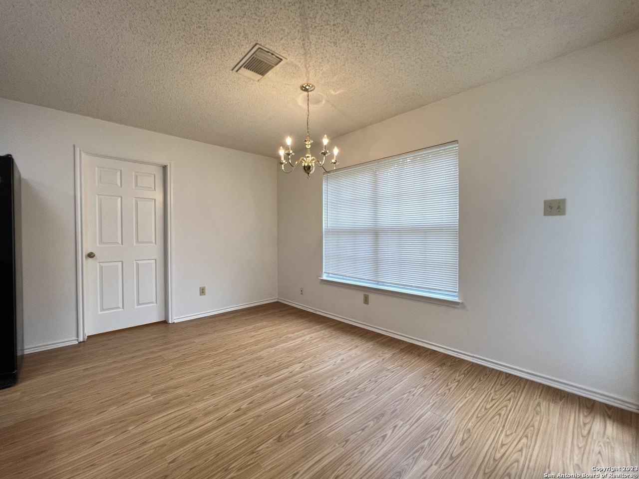 11926 Auburn Brk - Photo 5 of 24