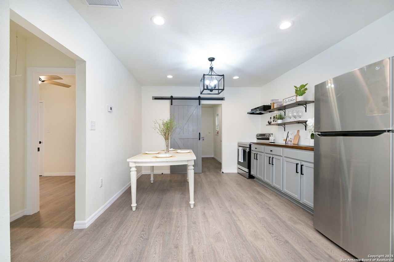 118 Aganier Ave - Photo 6 of 16