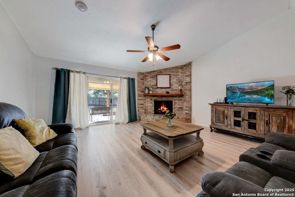 8132 Pioneer Oak - Photo 7 of 27