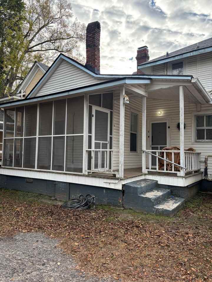 403 W Hampton Ave Apt B #B - Photo 2 of 34