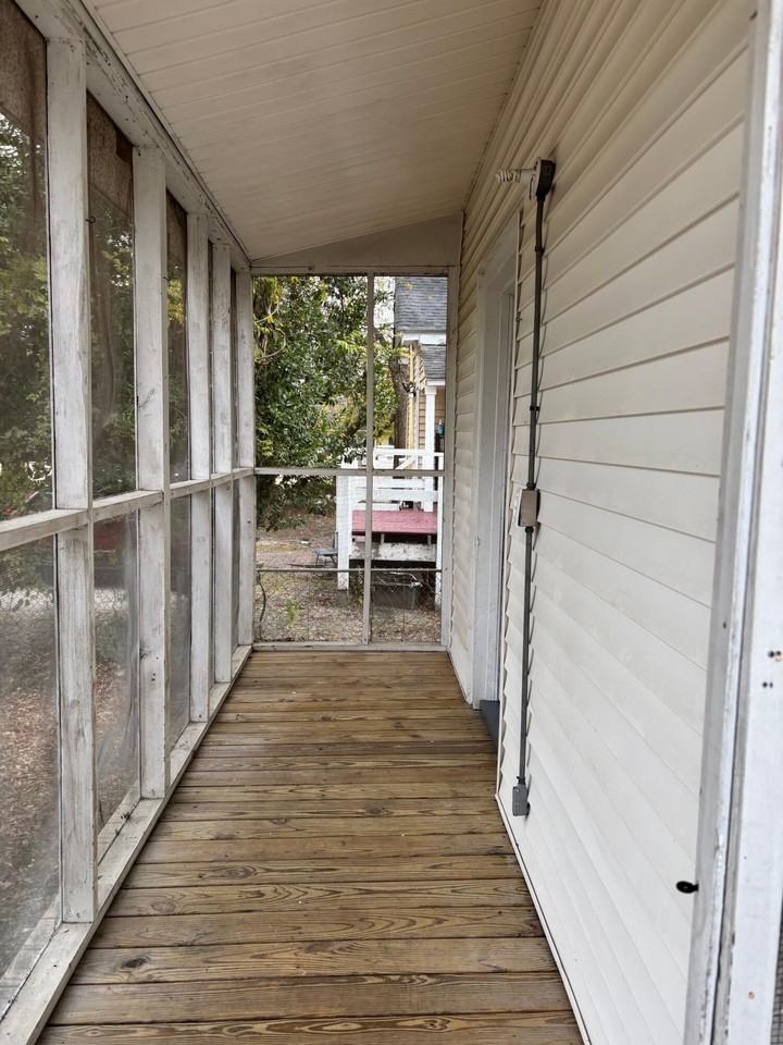 403 W Hampton Ave Apt B #B - Photo 3 of 34