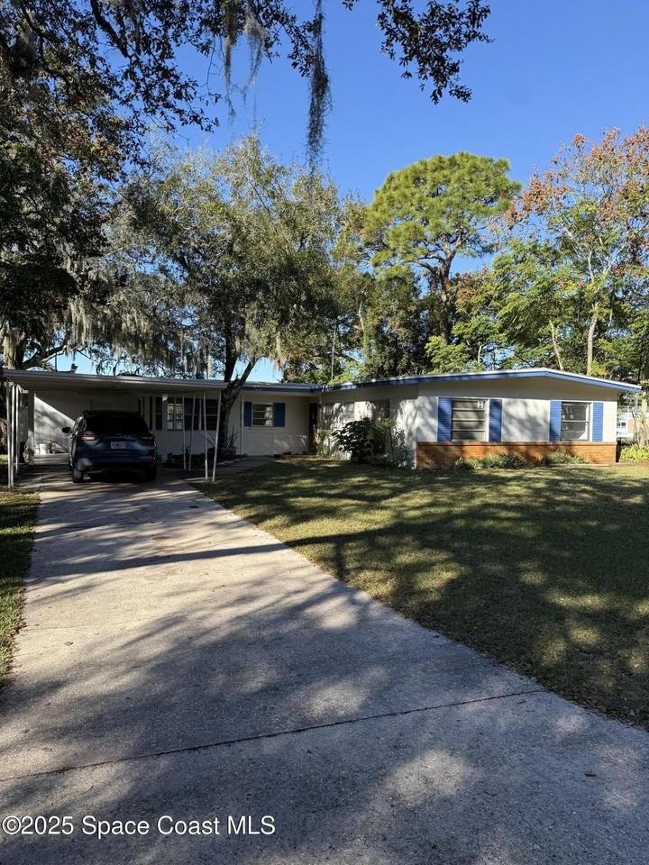 14 S Hilltop Dr - Photo 2 of 9