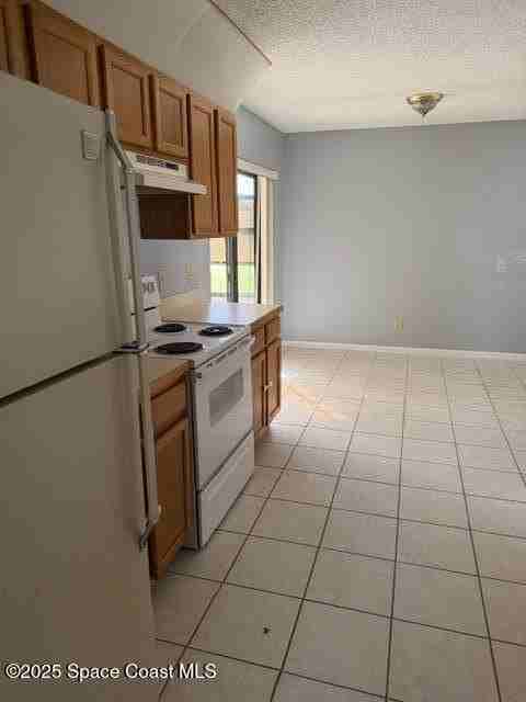 1806 Macklin St Nw - Photo 4 of 11