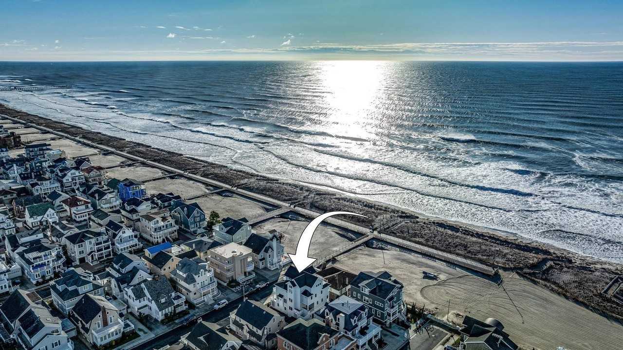 108 S Martindale Ave - Photo 6 of 39