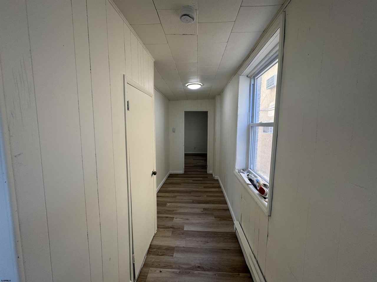 2312 Arctic Ave - Photo 5 of 7