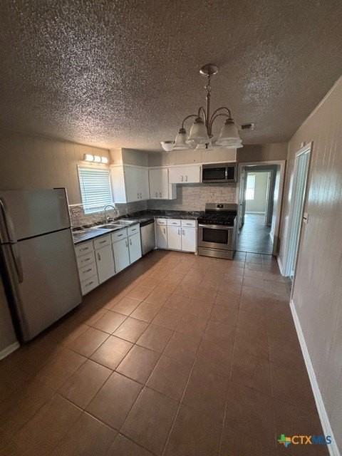 501 S Main St - Photo 5 of 13