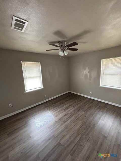 501 S Main St - Photo 7 of 13