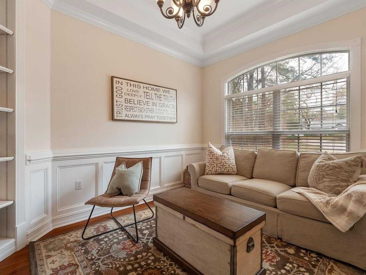 4012 Kilmartin Dr - Photo 3 of 20