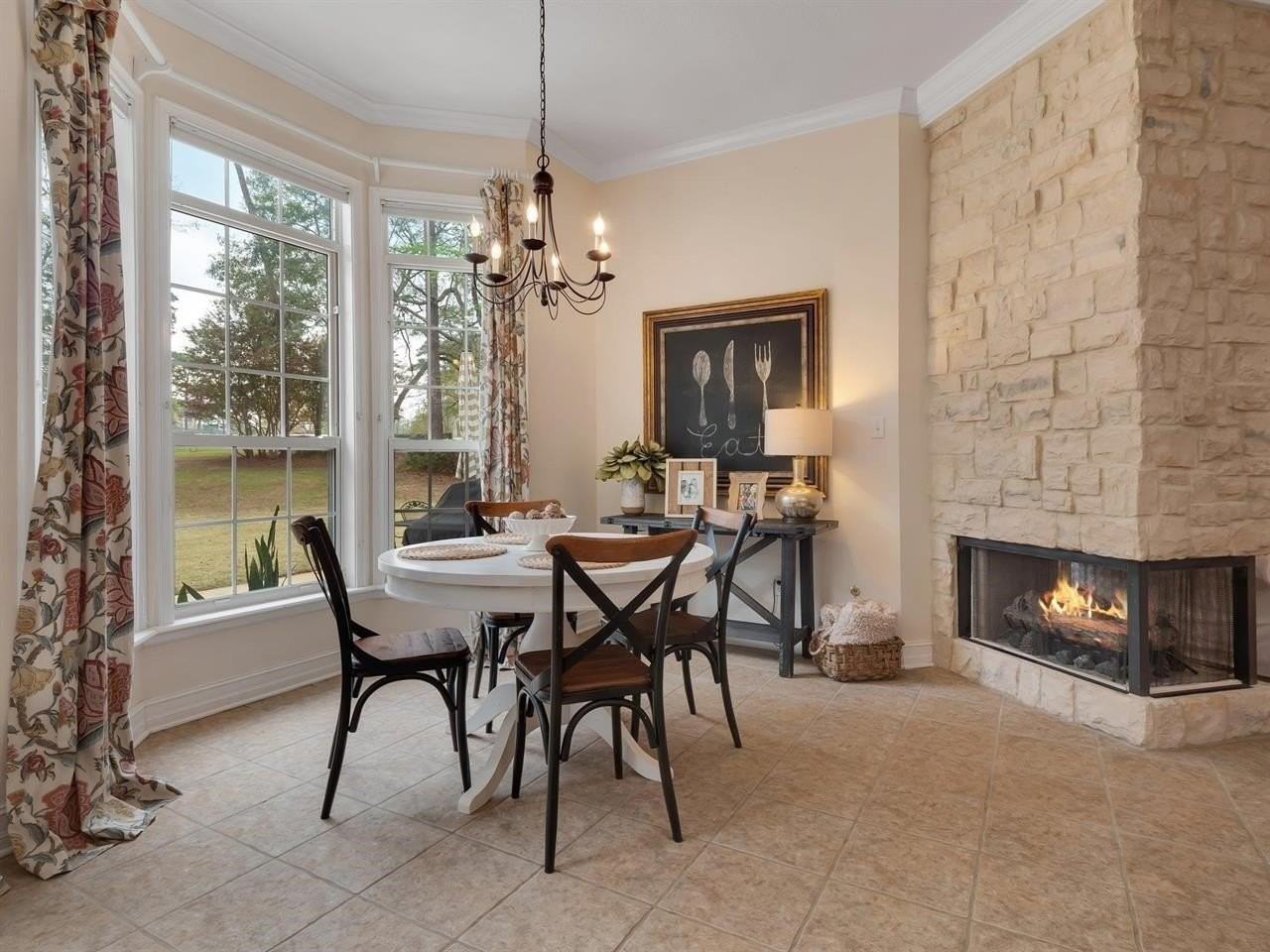 4012 Kilmartin Dr - Photo 4 of 20