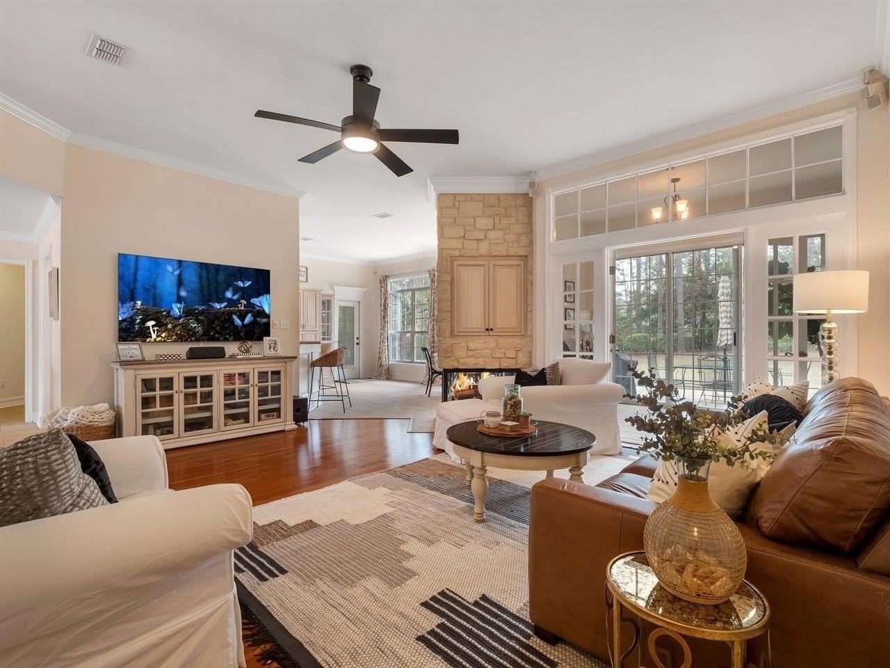 4012 Kilmartin Dr - Photo 5 of 20