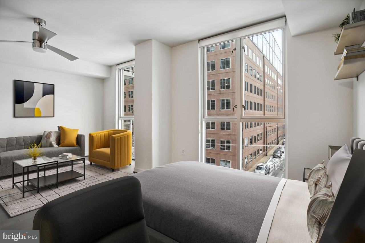 1025 1st St Se Apt 507 #507 - Photo 5 of 18