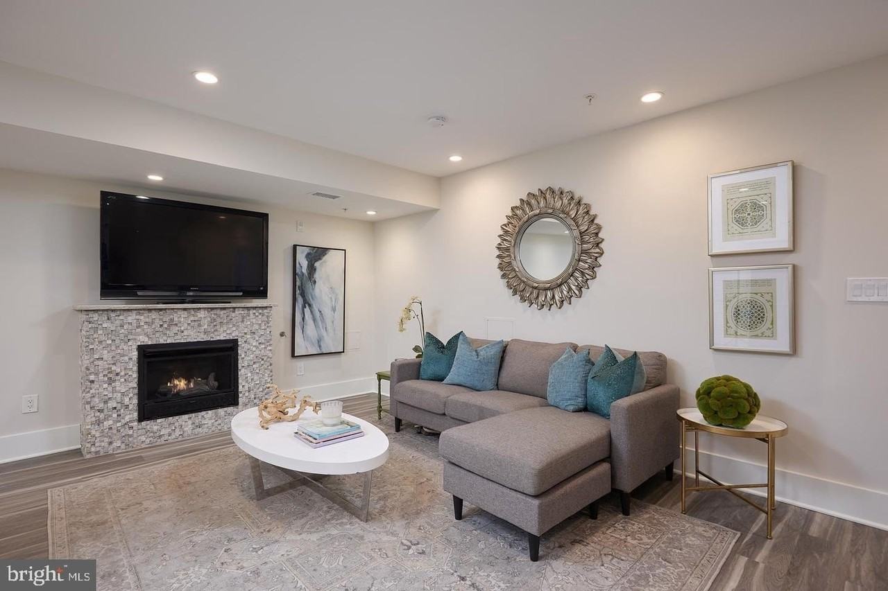 34 Channing St Nw Apt 1 #1 - Photo 6 of 18