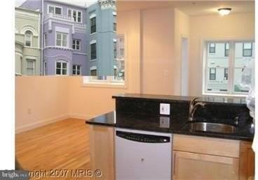 2307 18th St Nw Apt 2 #2 - Photo 2 of 8