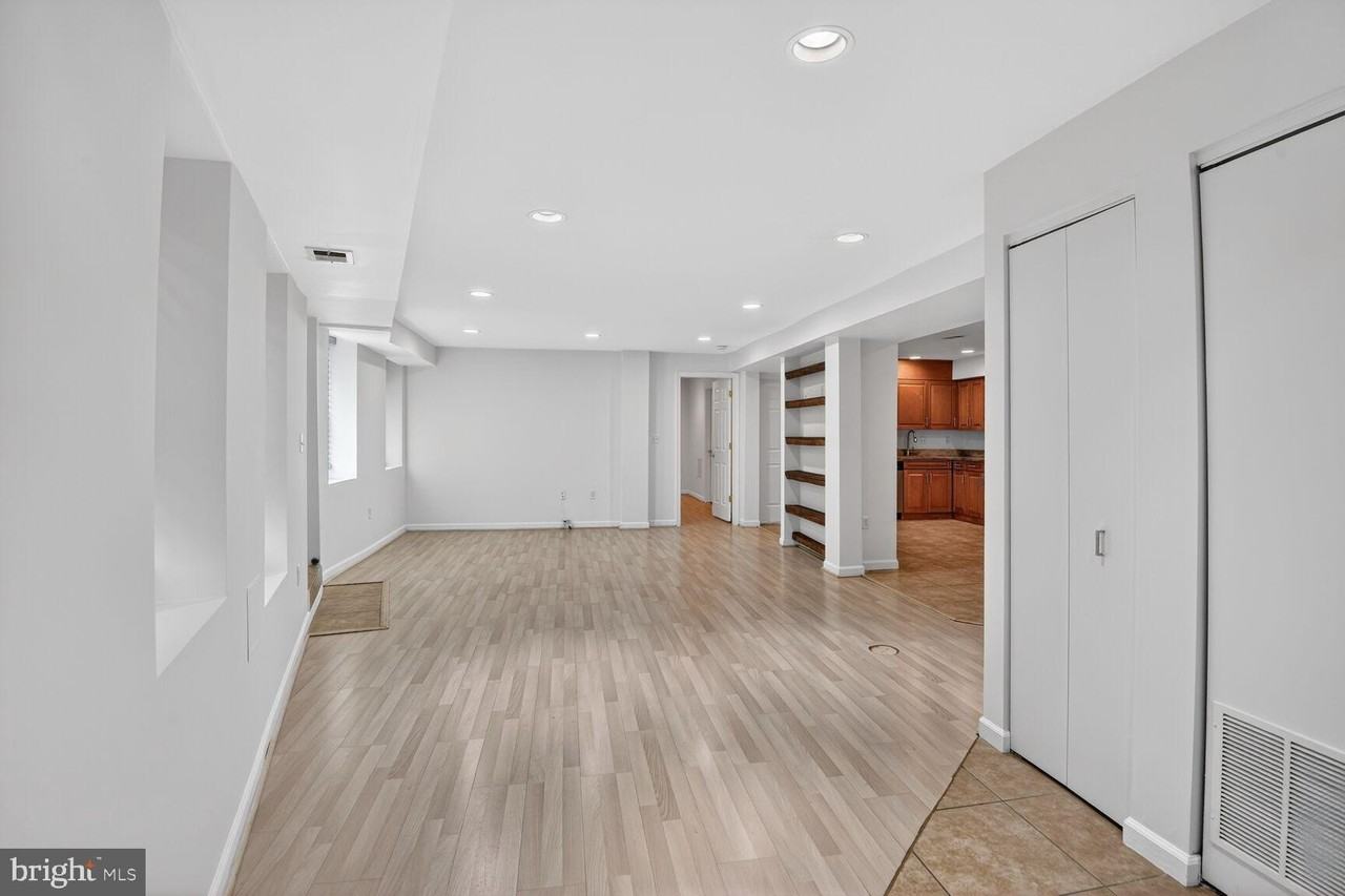 424 Q St Nw Apt A #A - Photo 2 of 15