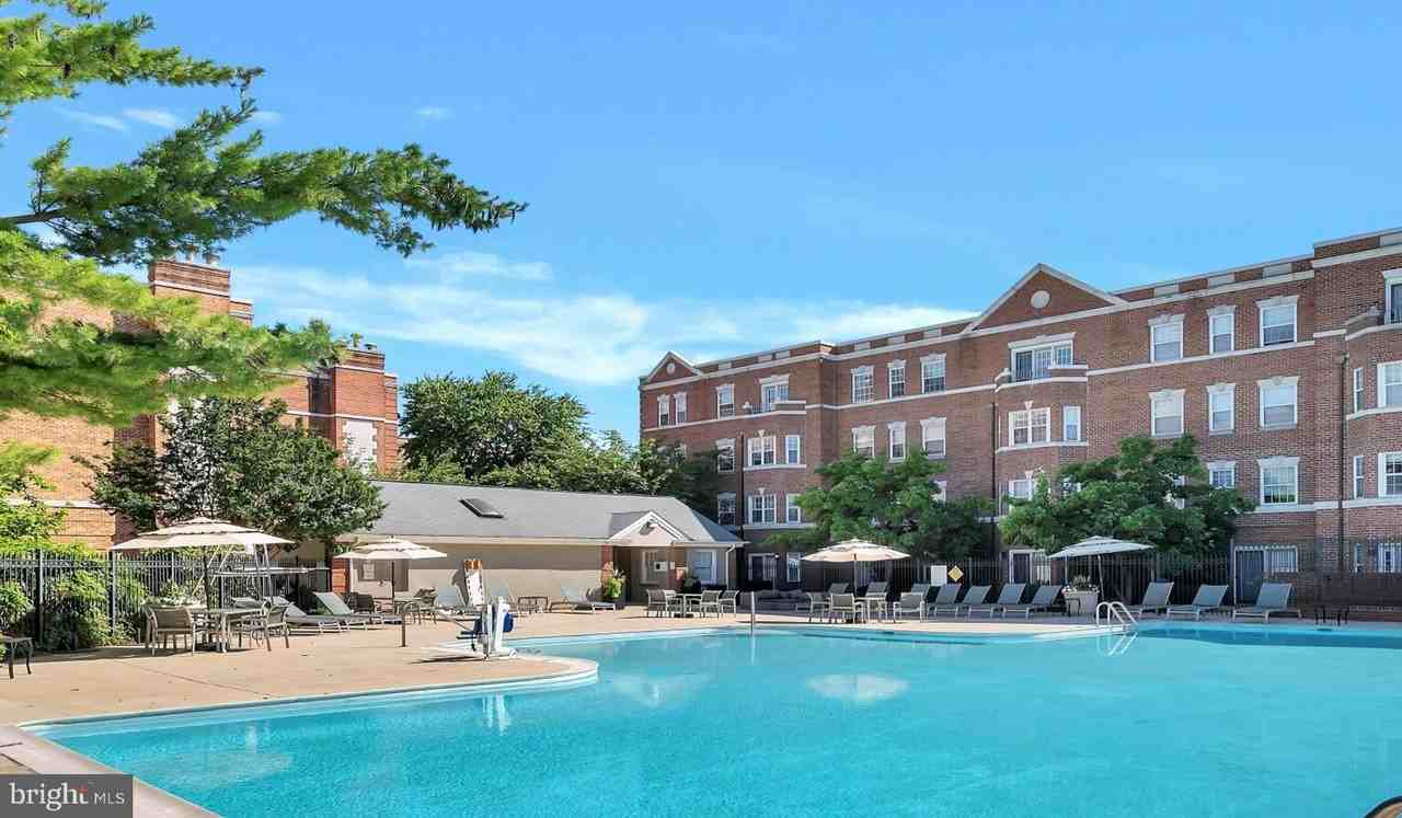 3401 38TH Street NW unit: 1B-P03-304 #1BP03-304 - Photo 3 of 20