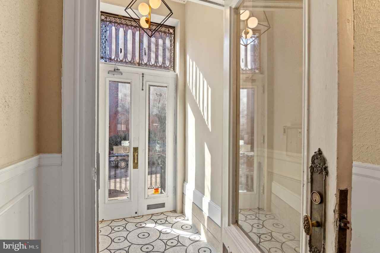 919 Saint Paul St Unit 3fl #3FL - Photo 4 of 29